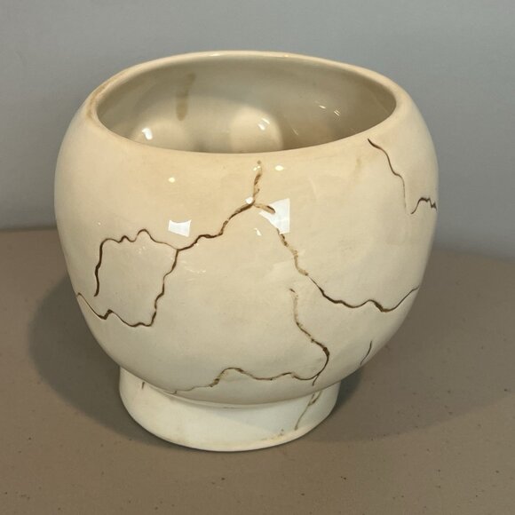 Skull Bowl with Skeleton Arm Spoon Decorative Halloween Dia de los Muertos Decor - Picture 4 of 16